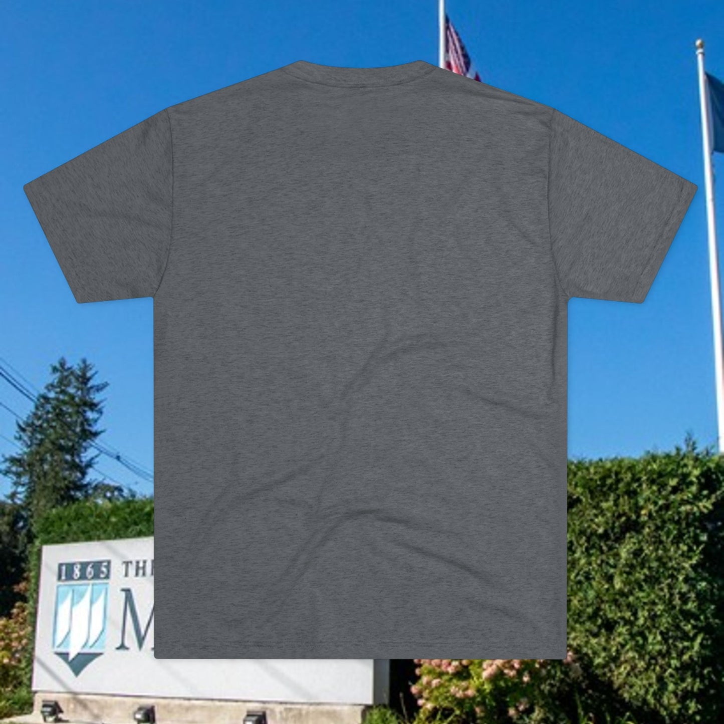 Osorno Paw Print T-Shirt – Minimal Script Graphic Tee for Sports Fans and Students