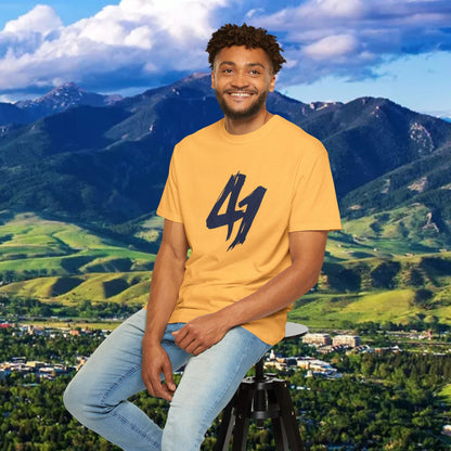 Stylish Unisex T-Shirt with Bold 41 Graphic and Paw Print, Perfect for Gameday and Tailgates.