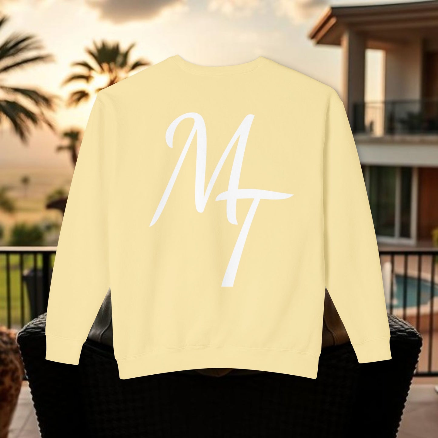 Montana Love Unisex Lightweight Crewneck Sweatshirt - Casual Comfort for Everyday Style, Perfect Gift for Any Occasion, Cozy Layer