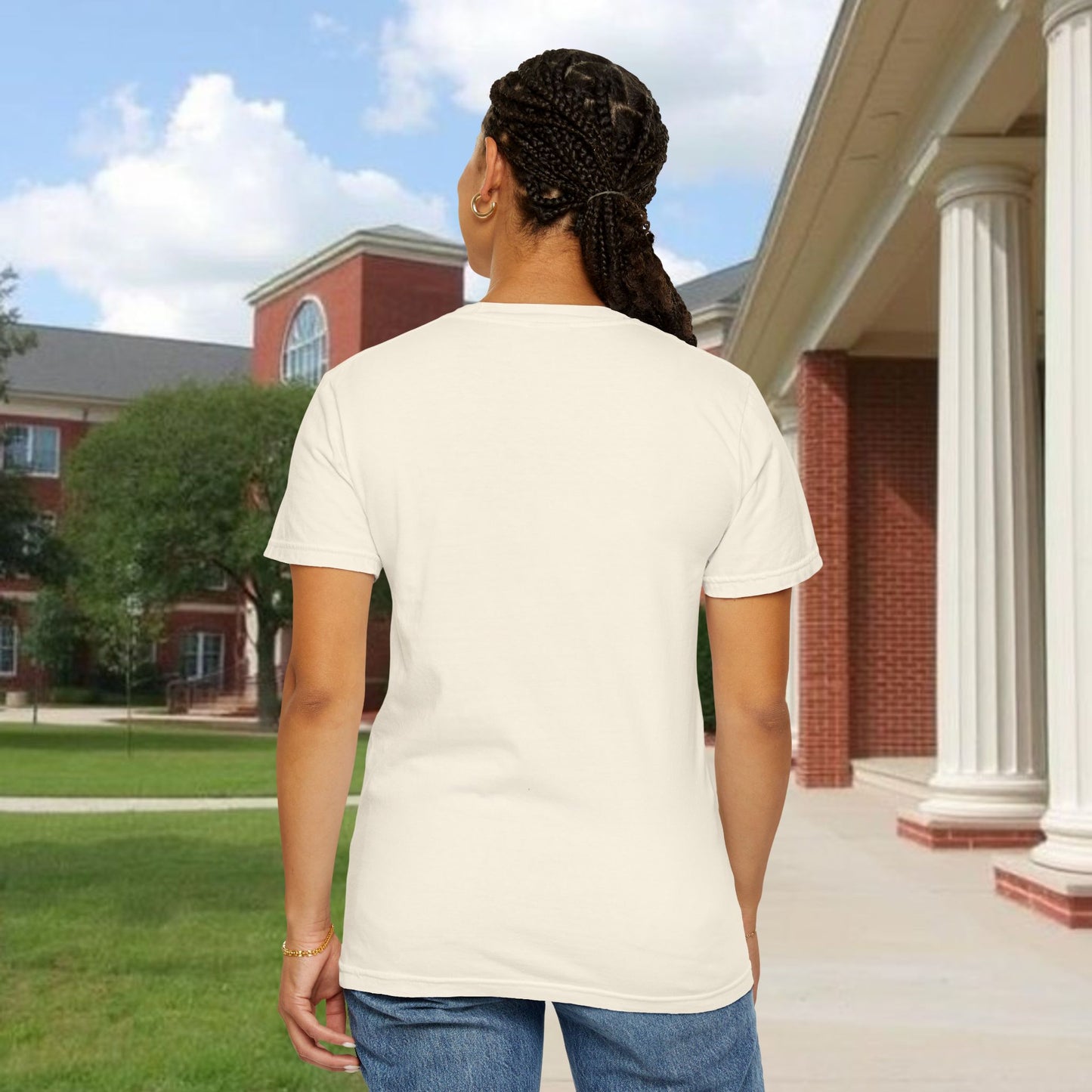 Tuscaloosa Elephant T-Shirt — University Pride Vintage Campus Tee, Soft-Style, Perfect T-Shirt for Gameday and the Tailgate