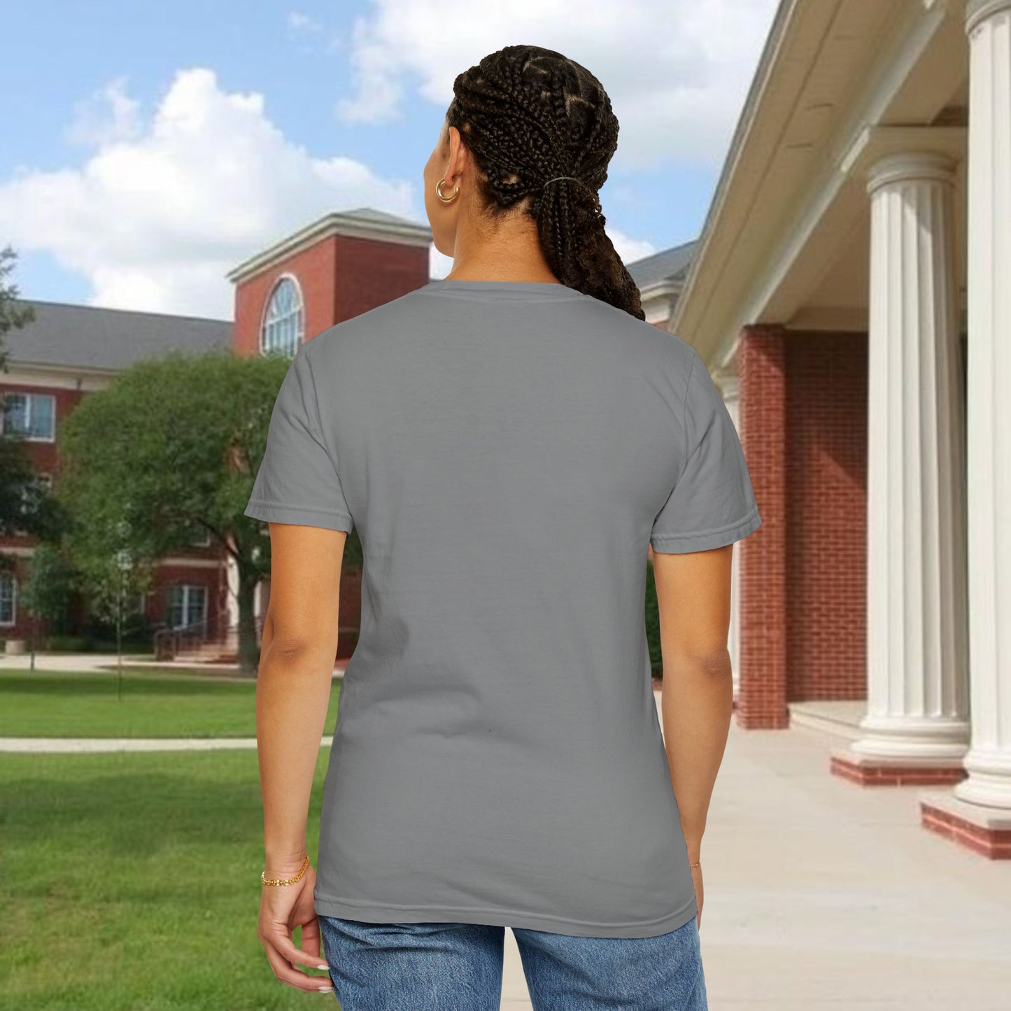 Tuscaloosa Elephant T-Shirt — University Pride Vintage Campus Tee, Soft-Style, Perfect T-Shirt for Gameday and the Tailgate