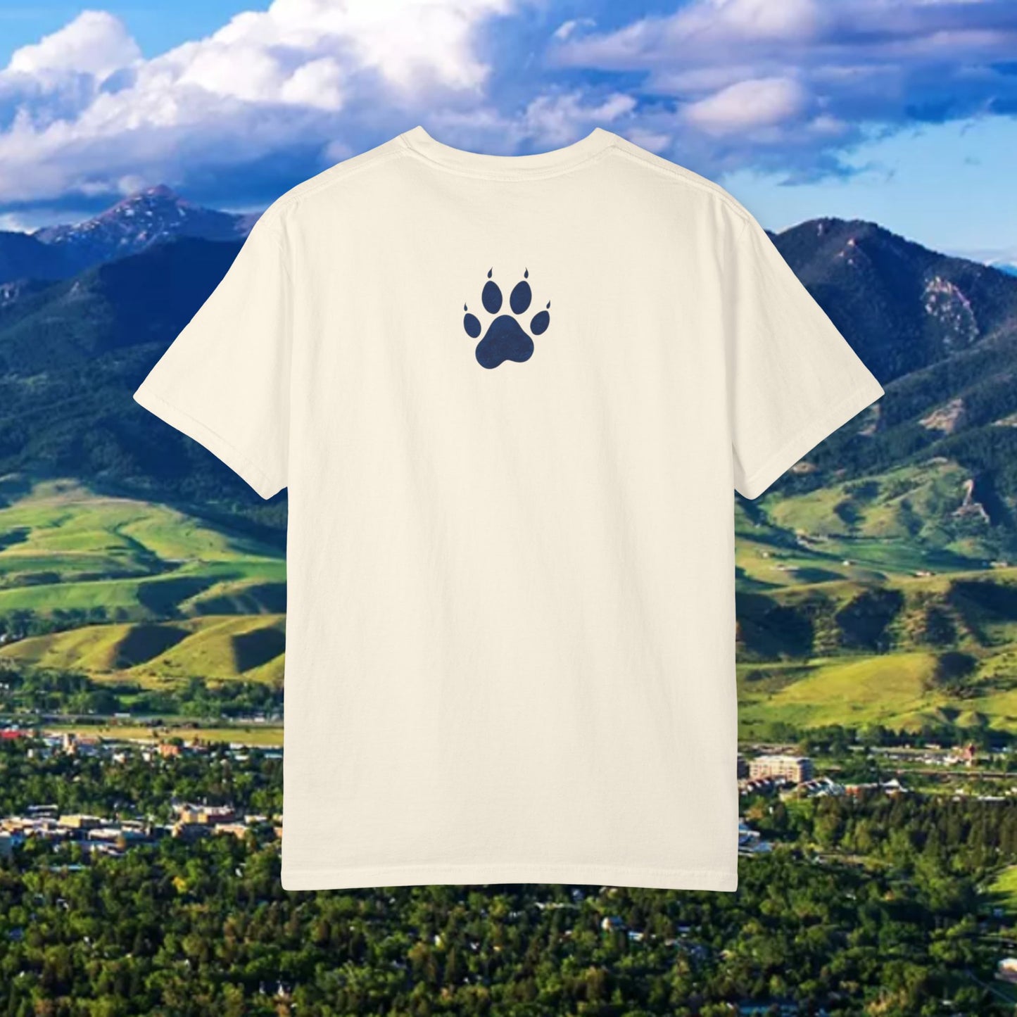 Stylish Unisex T-Shirt with Bold 41 Graphic and Paw Print, Perfect for Gameday and Tailgates.