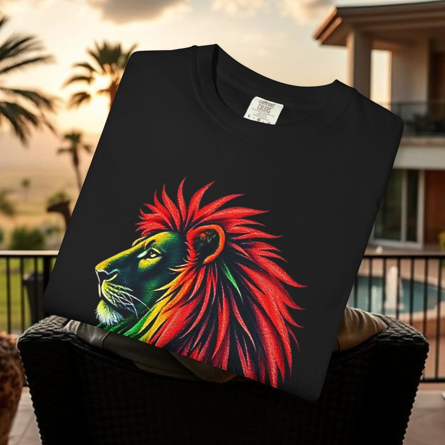 Vibrant Lion Graphic Unisex T-Shirt