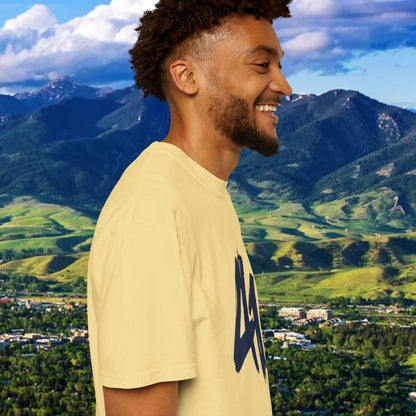 Stylish Unisex T-Shirt with Bold 41 Graphic and Paw Print, Perfect for Gameday and Tailgates.