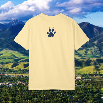Stylish Unisex T-Shirt with Bold 41 Graphic and Paw Print, Perfect for Gameday and Tailgates.
