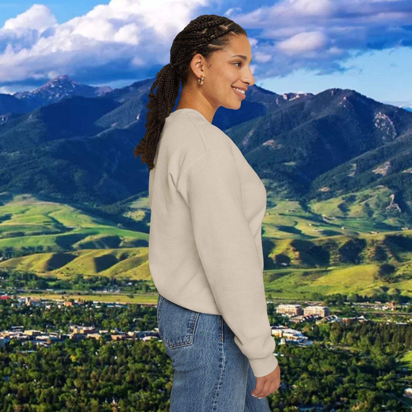 Montana 41 Crewneck Sweatshirt — State Outline Graphic