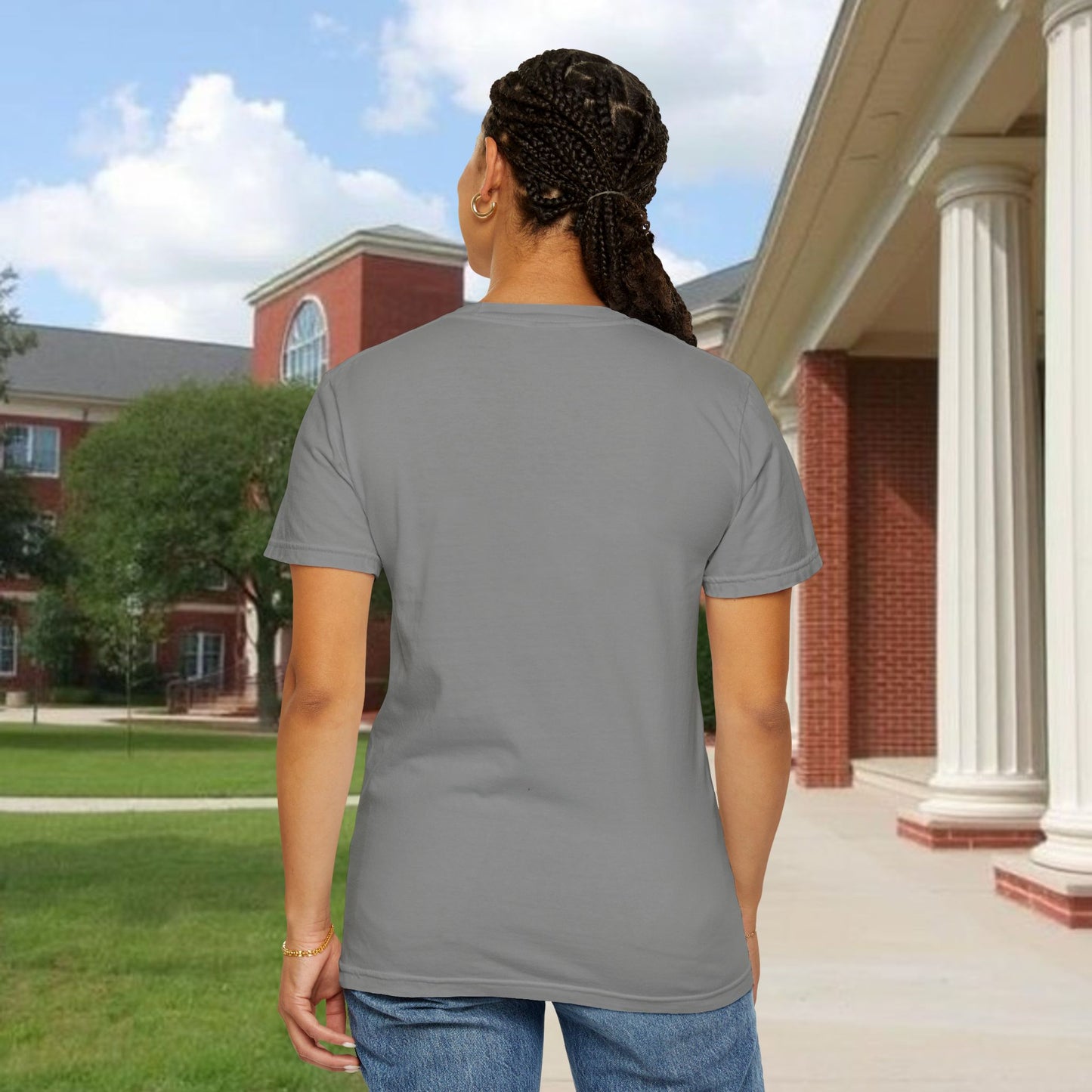 Tuscaloosa Elephant T-Shirt — University Pride Vintage Campus Tee, Soft-Style, Perfect T-Shirt for Gameday and the Tailgate