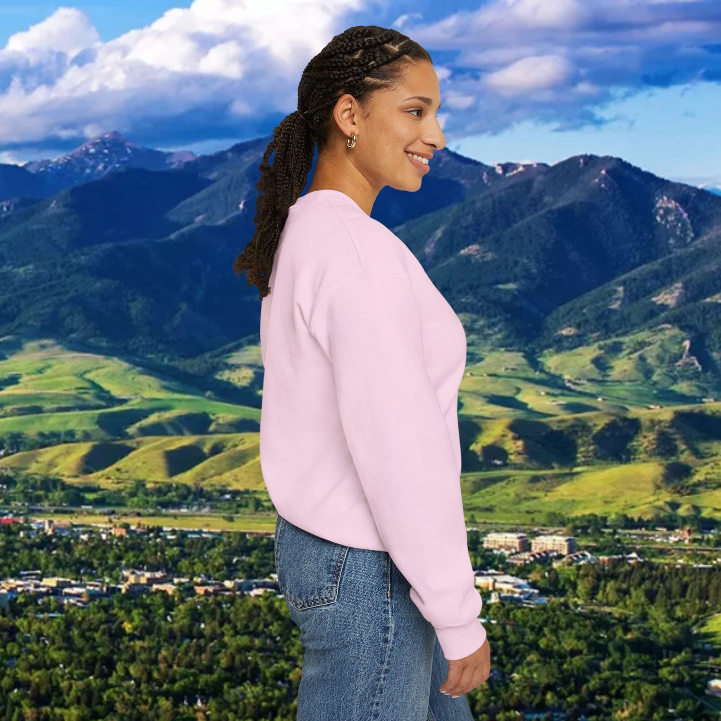 Montana 41 Crewneck Sweatshirt — State Outline Graphic