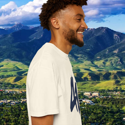 Stylish Unisex T-Shirt with Bold 41 Graphic and Paw Print, Perfect for Gameday and Tailgates.