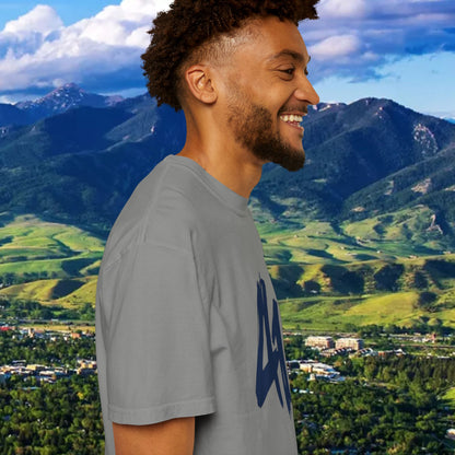 Stylish Unisex T-Shirt with Bold 41 Graphic and Paw Print, Perfect for Gameday and Tailgates.