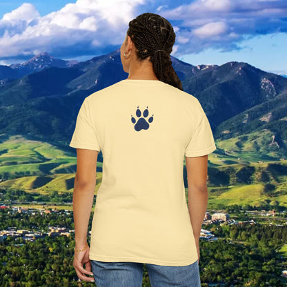 Stylish Unisex T-Shirt with Bold 41 Graphic and Paw Print, Perfect for Gameday and Tailgates.