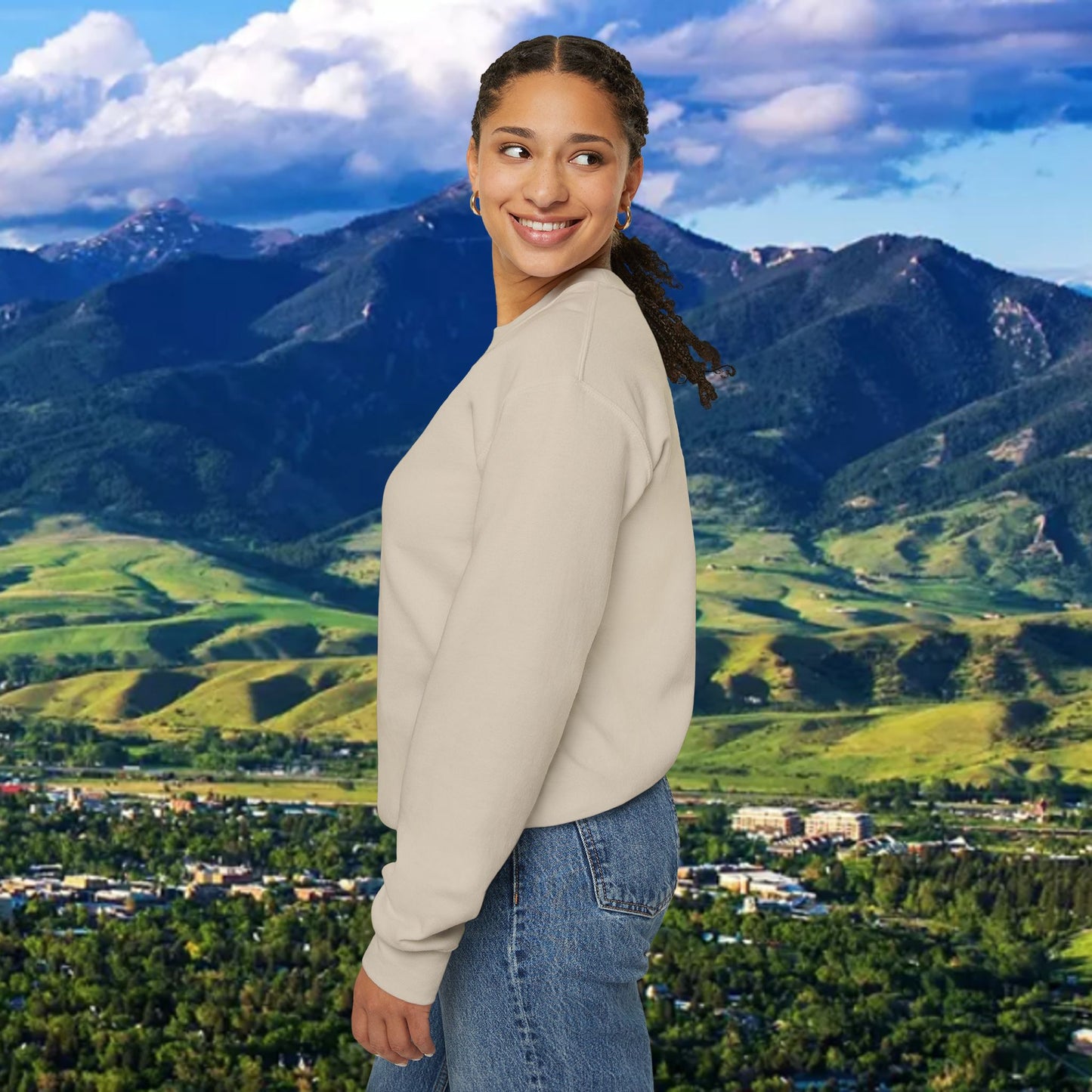 Montana 41 Crewneck Sweatshirt — State Outline Graphic